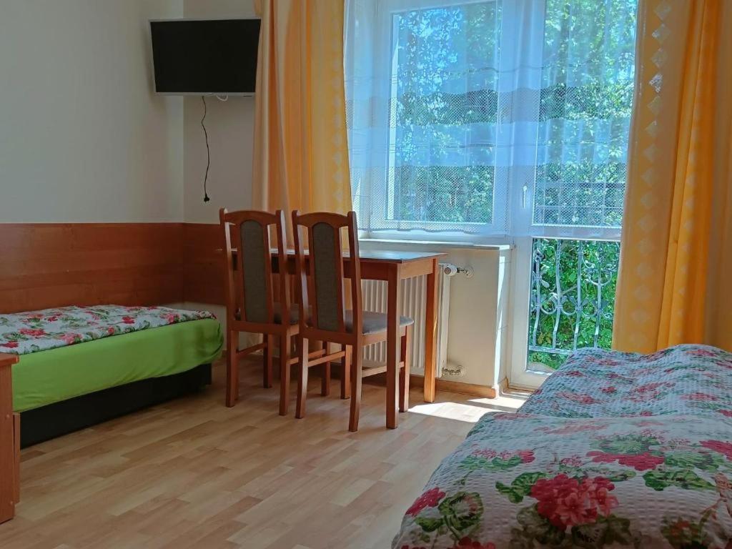 Pensjonat Przystan Kołobrzeg Exterior foto