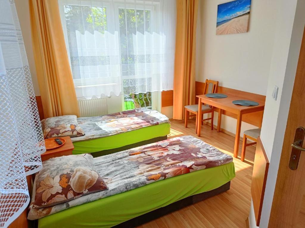 Pensjonat Przystan Kołobrzeg Exterior foto